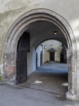 Trutziger Eingang – Burg Hasegg